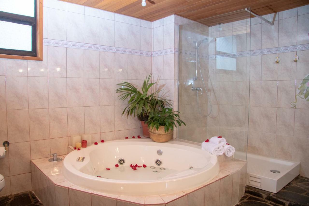 Hotel Casa Marron Villarrica Eksteriør billede